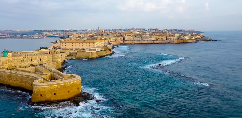 Siracusa: Una joya histórica llena de encanto y misterio