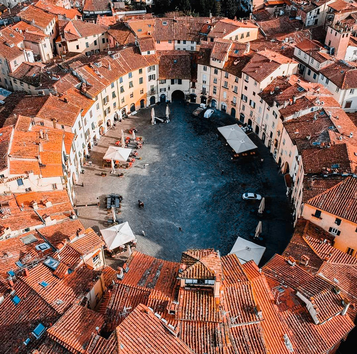 Lucca una de las ciudades más bonitas de Toscana.