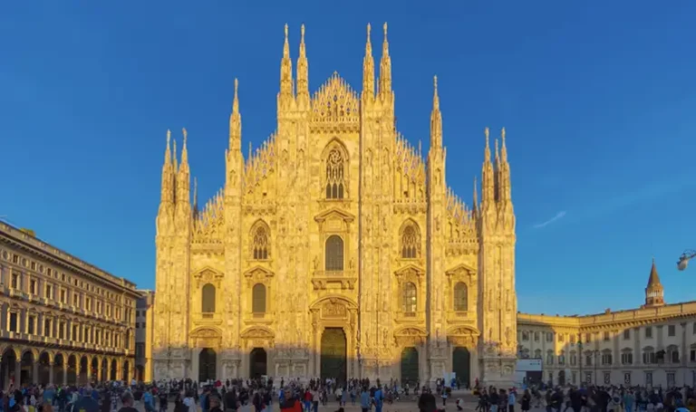 Un Día de Maravillas en Milán: Arte, Historia y Moda